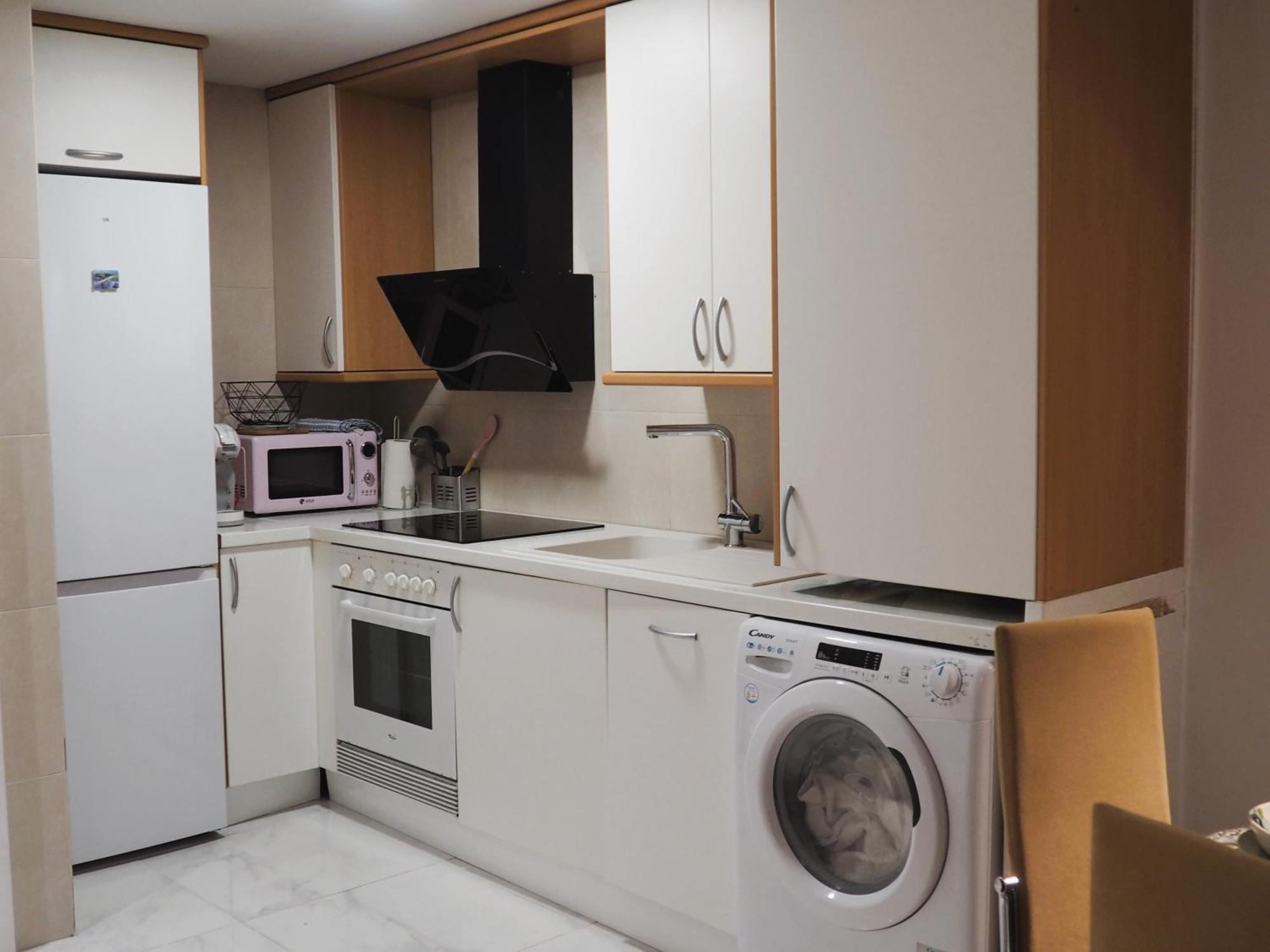 Moderno Apartamento Con Garaje Privado En El Centro De Vigo Esterno foto