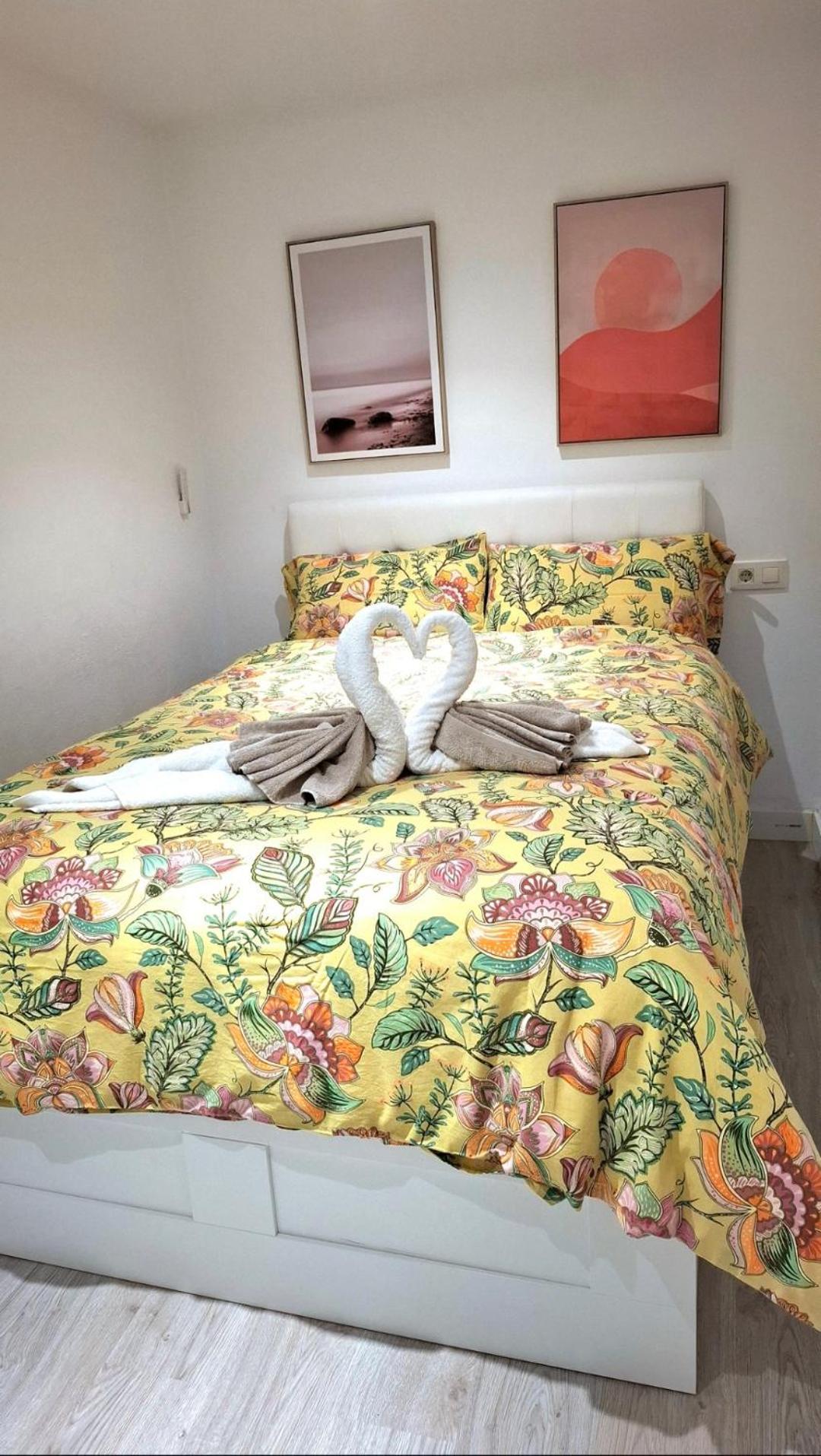 Moderno Apartamento Con Garaje Privado En El Centro De Vigo Esterno foto