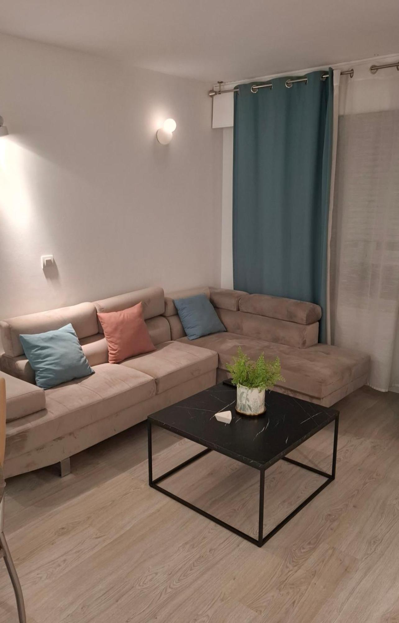 Moderno Apartamento Con Garaje Privado En El Centro De Vigo Camera foto